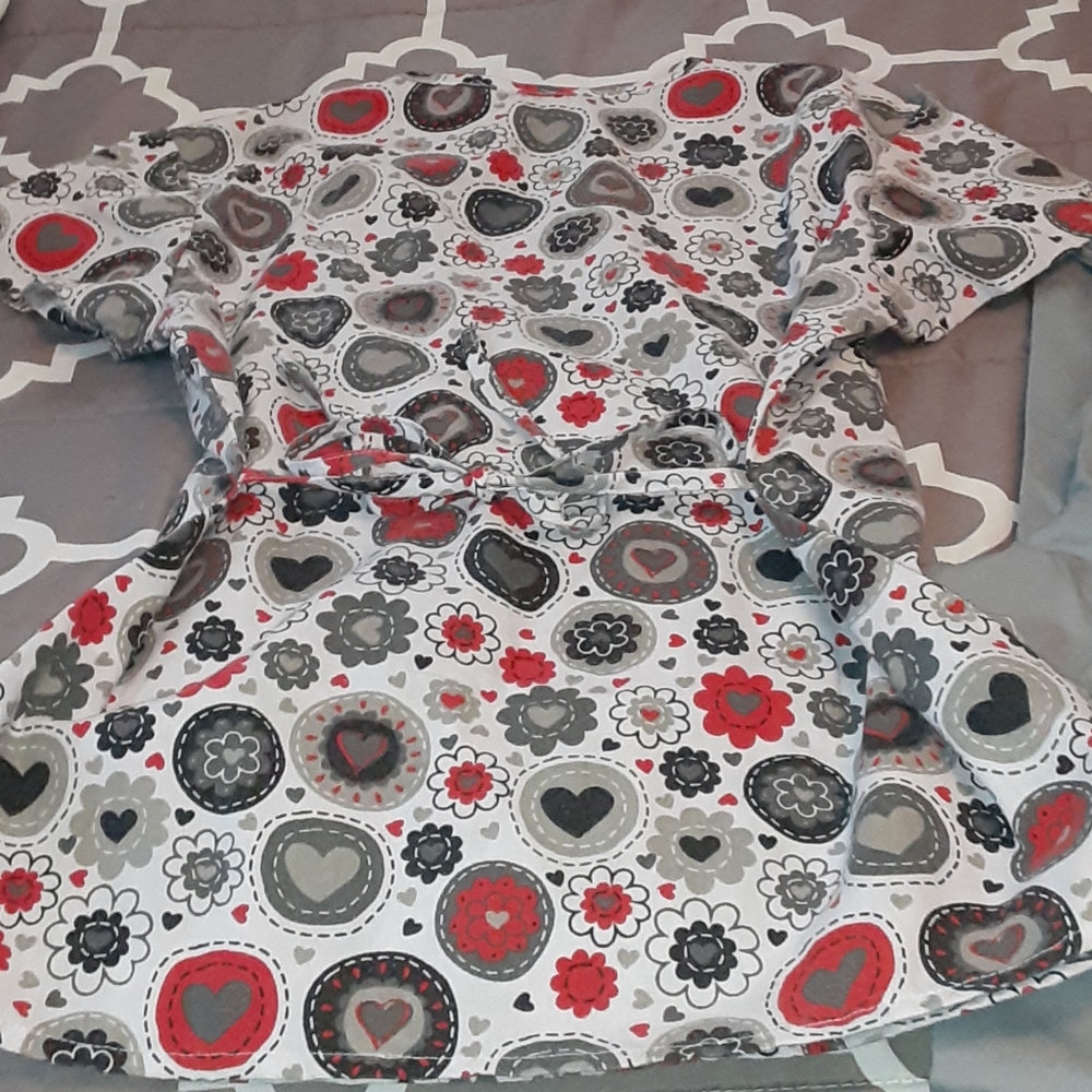 Nursing Scrub Set - Picture 2 of 5